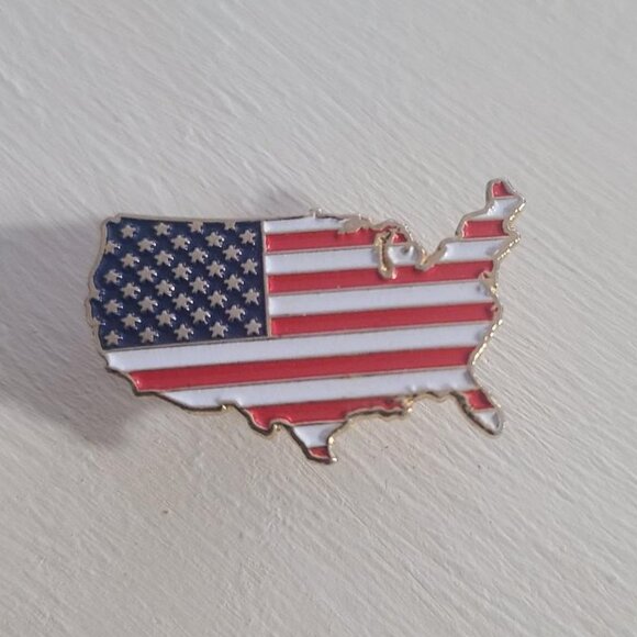 USA Map American Flag Vintage Lapel Pin Tie Tack Brooch - Picture 1 of 4